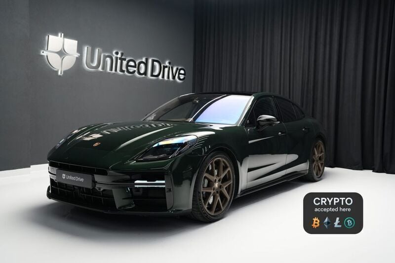 Grün Gebraucht 2024 Porsche Panamera GTS Limousine | 149.000 € (Guter Preis) - Bild 1/4