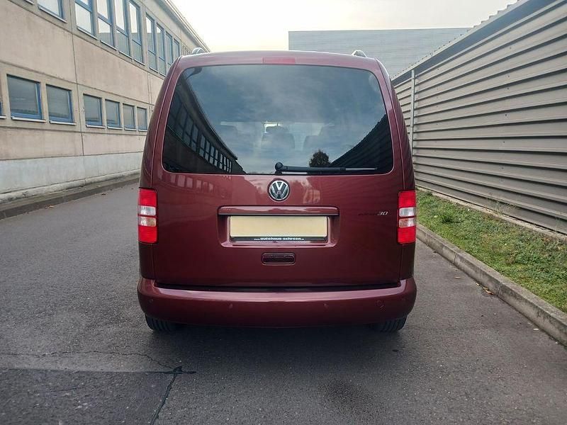 Gebraucht VW Caddy Edition 140 PS (102 kW) 2015 Rot Van / Kleinbus