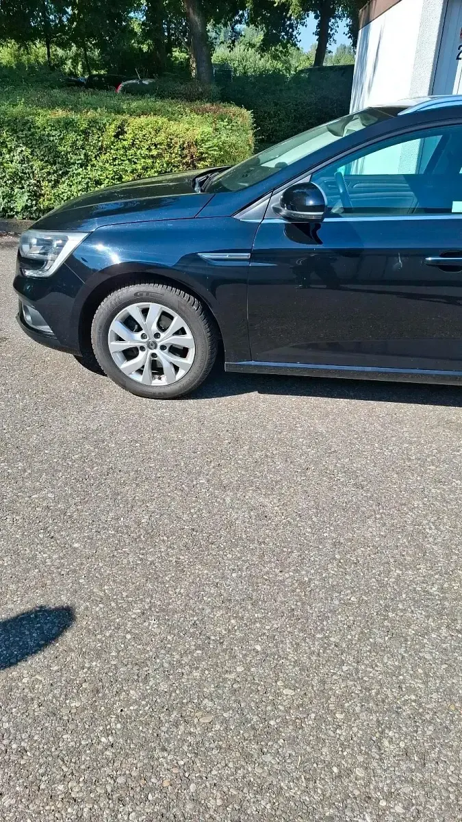 Gebraucht Renault Mégane GrandTour 159 PS (116 kW) 2019 Schwarz Kombi