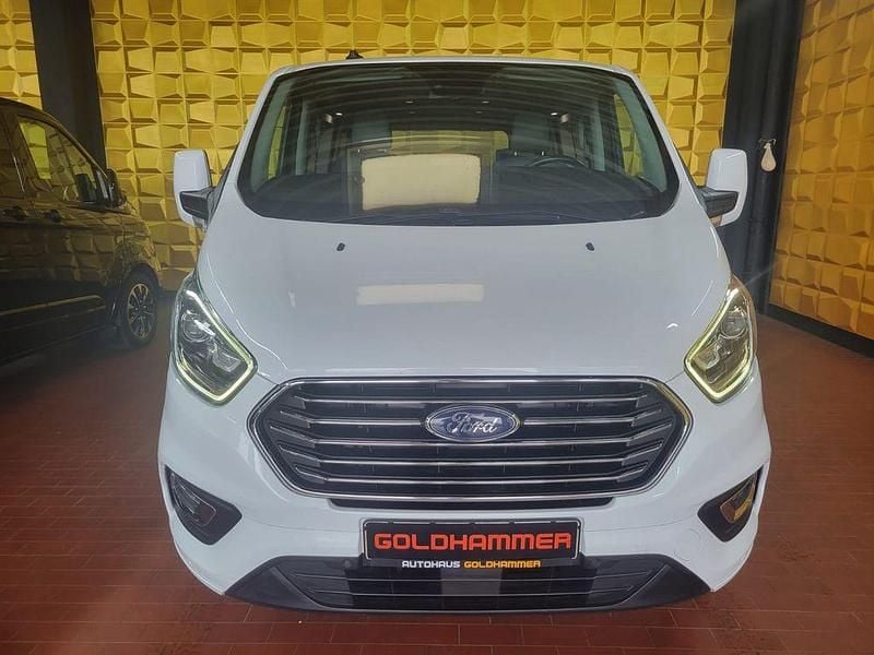 Weiß Gebraucht 2022 Ford Tourneo Custom Van | 28.999 € (Guter Preis) - Bild 1/4