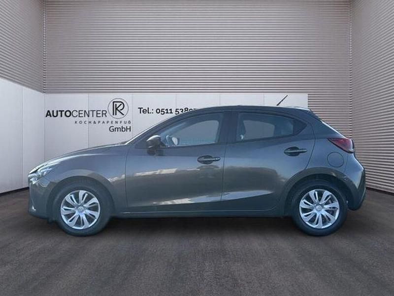 Gebraucht Mazda 2 Center-Line 110 PS (80 kW) 2017 Grau Limousine
