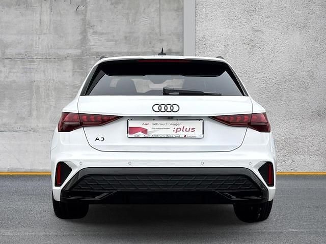 Gebraucht Audi A3 S-Line 116 PS (85 kW) 2025 Arkonaweiß Limousine