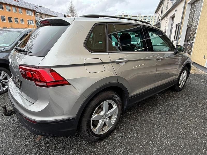 Gebraucht VW Tiguan Trendline 116 PS (85 kW) 2017 Silber SUV