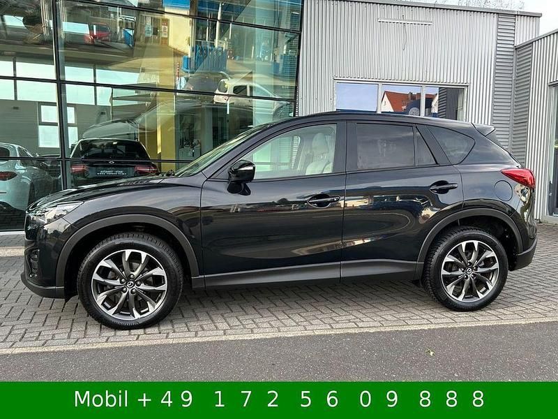 Jet black (metallic) Gebraucht 2016 Mazda CX-5 Nakama SUV | 17.500 € (Teuer) - Bild 1/4