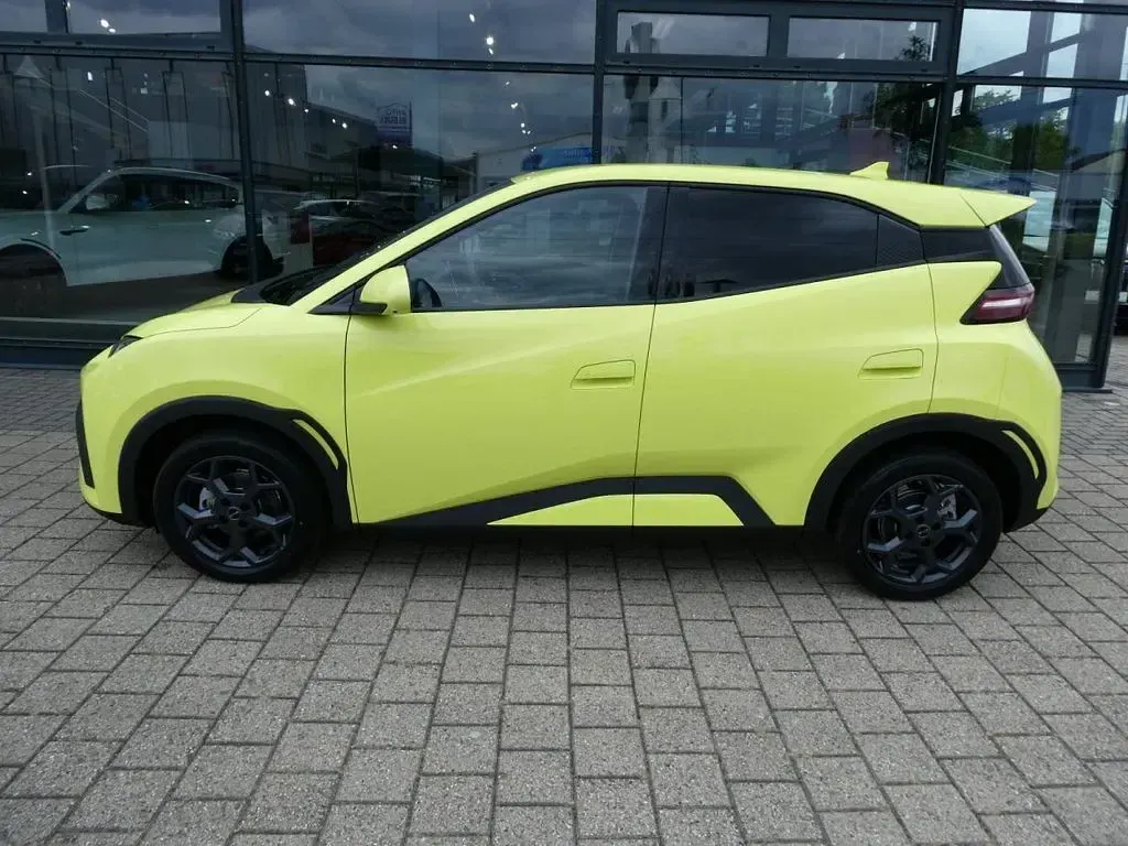 Neu BYD Dolphin Surf Comfort 114 kW (156 PS) 2026 Gelb Kleinwagen