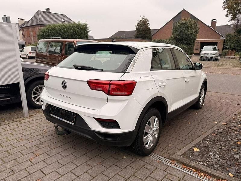Gebraucht VW T-Roc Basis 116 PS (85 kW) 2020 Pure white SUV