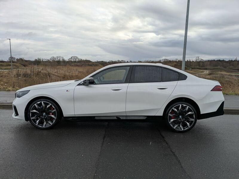 Neu BMW i5 442 kW (601 PS) 2025 Weiß Limousine