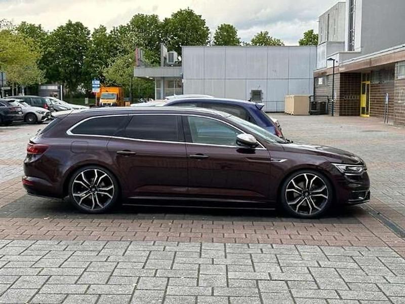 Rot Gebraucht 2021 Renault Talisman GrandTour Intens Kombi | 28.999 € - Bild 1/4