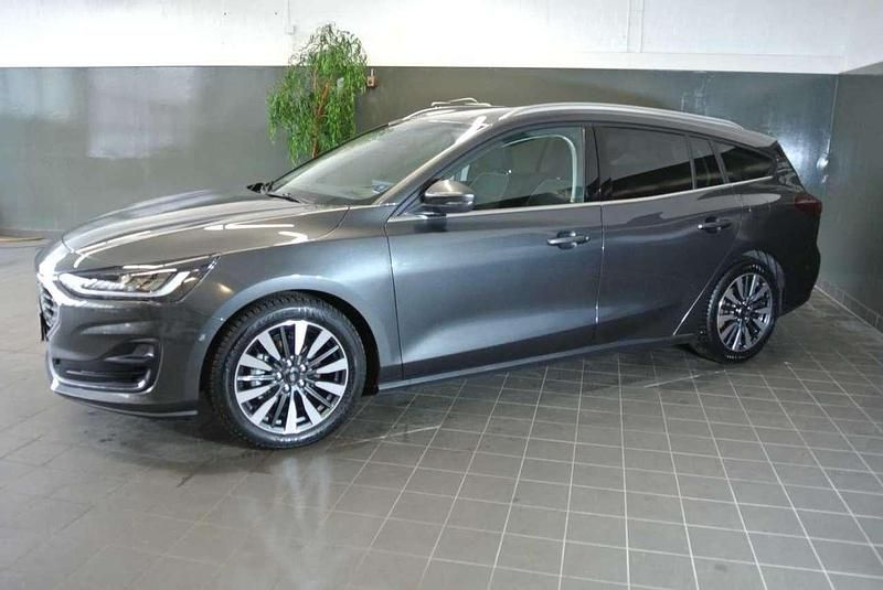 Gebraucht Ford Focus Titanium X 116 PS (85 kW) 2023 Grau Kombi