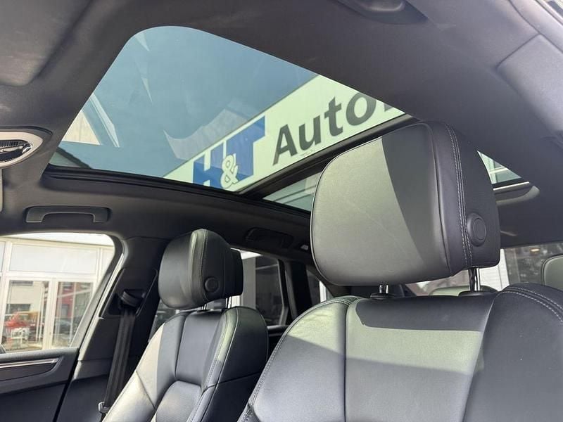 Second-hand Porsche Macan 252 CP (185 kW) 2018 Negru SUV