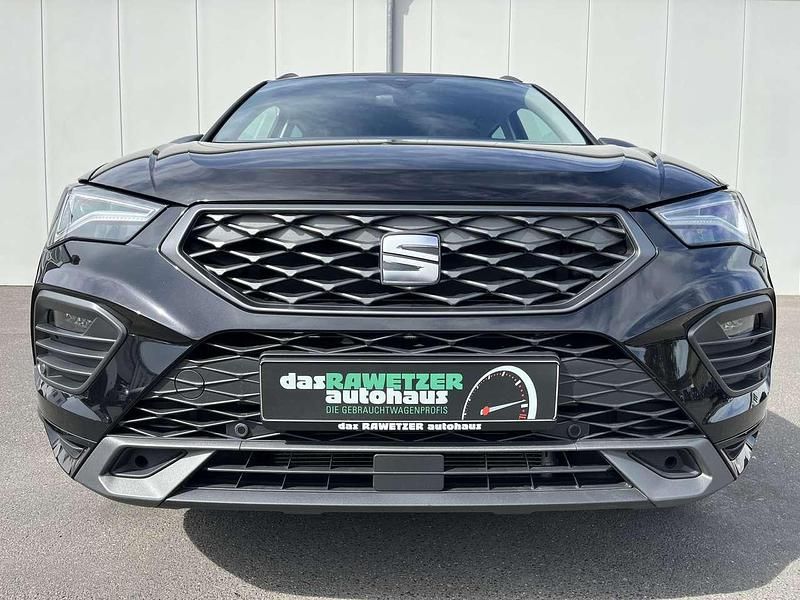 Gebraucht Seat Ateca FR-Line 150 PS (110 kW) 2024 Magic schwarz SUV