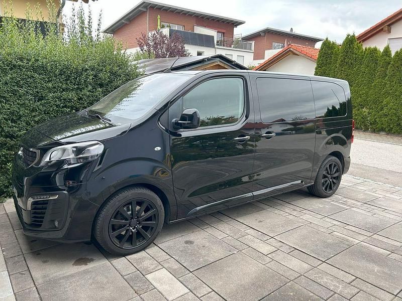 Schwarz Gebraucht 2019 Peugeot Traveller Business-Line Van / Kleinbus | 28.900 € (Guter Preis) - Bild 1/4