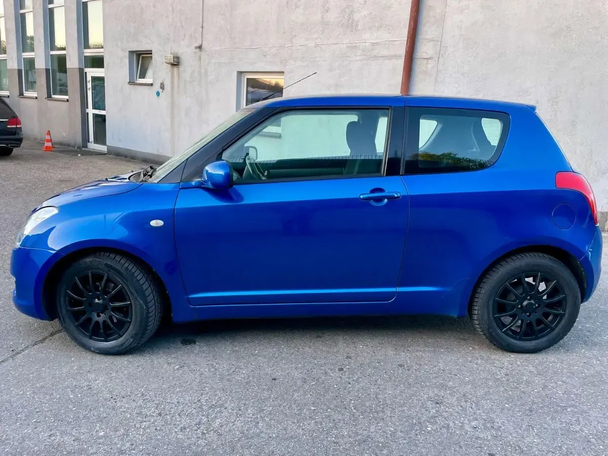Gebraucht Suzuki Swift 92 PS (67 kW) 2009 Blau Kleinwagen