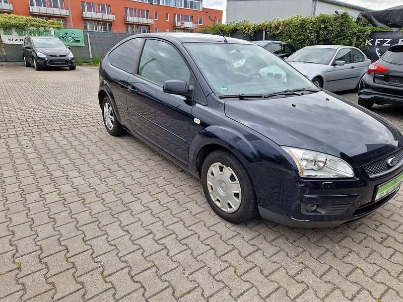 Gebraucht Ford Focus Style 80 PS (58 kW) 2007 Blau Limousine
