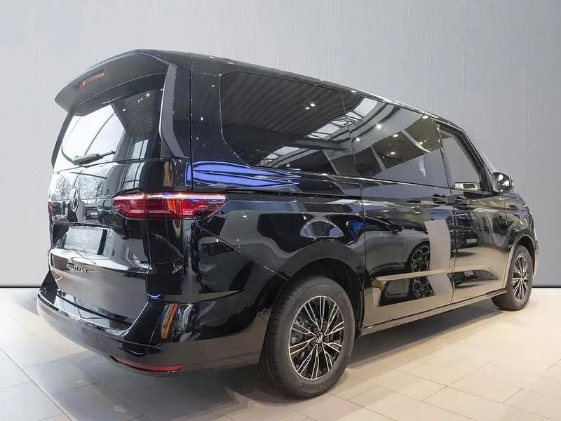 Gebraucht VW Multivan Life 110 PS (80 kW) 2026 Schwarz Van