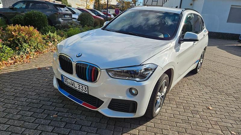 Weiß Gebraucht 2015 BMW X1 M Sport SUV | 18.450 € (Fairer Preis) - Bild 1/4
