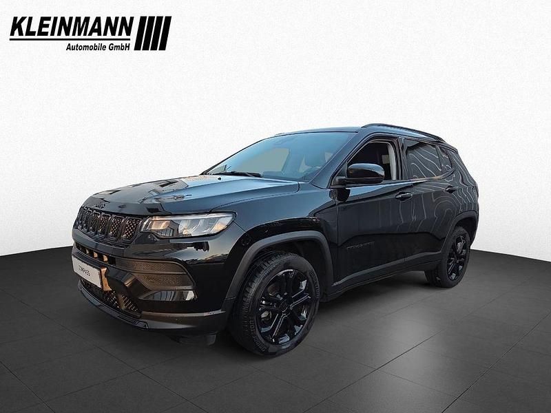 Gebraucht Jeep Compass Night Eagle 131 PS (96 kW) 2023 Solid black SUV