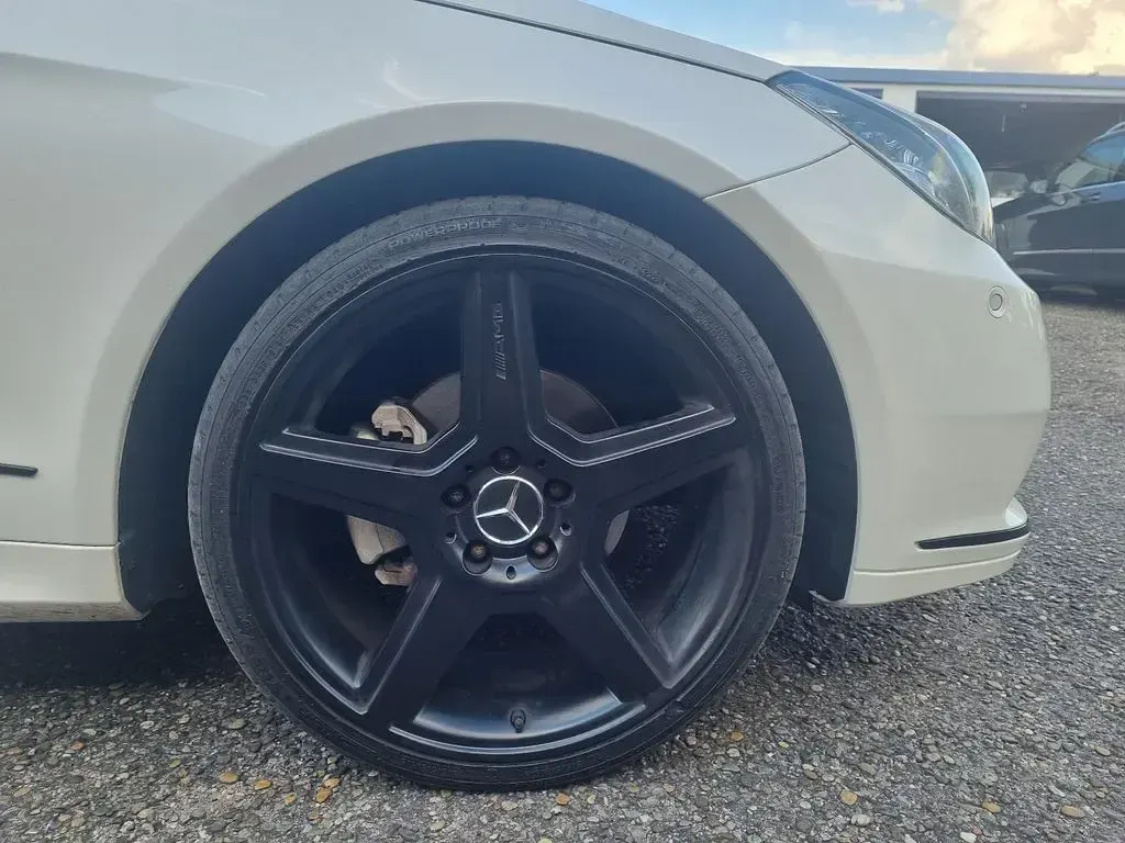 Gebraucht Mercedes E200 Avantgarde 184 PS (135 kW) 2012 Weiß Coupé