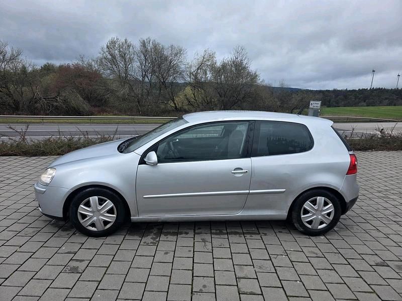 Gebraucht VW Golf VI 80 PS (58 kW) 2008 Silber Kleinwagen
