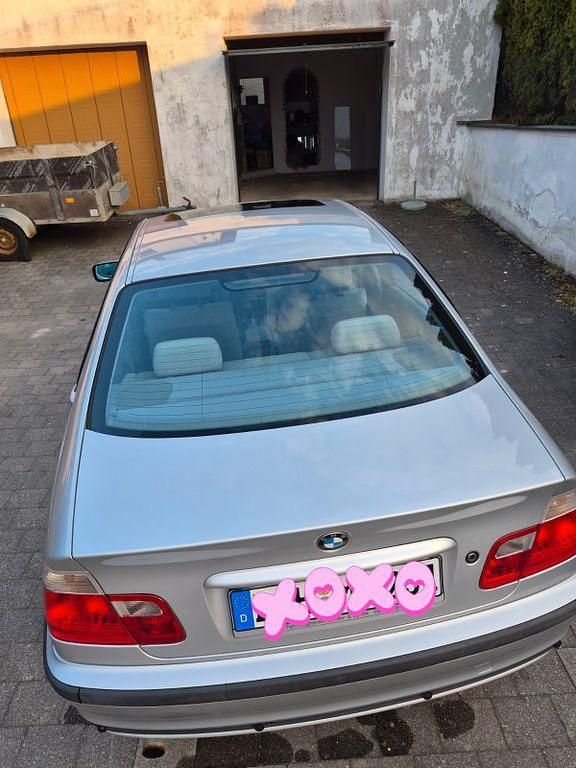 Gebraucht BMW 316 105 PS (77 kW) 2000 Silber Limousine
