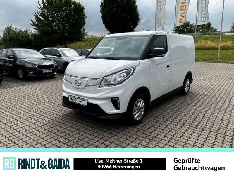 Gebraucht Maxus eDeliver 3 117 kW (160 PS) 2024 Weiß Van