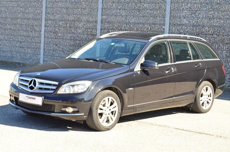 Gebraucht Mercedes C200 184 PS (135 kW) 2009 Schwarz Kombi