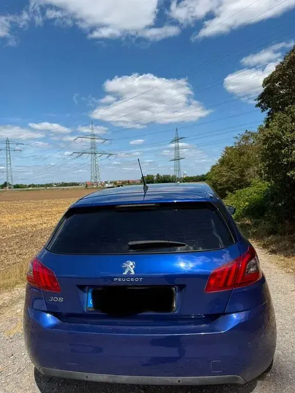 Gebraucht Peugeot 308 Style 110 PS (80 kW) 2019 Blau Limousine