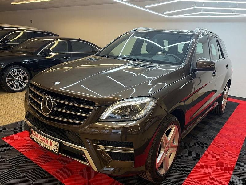 Gebraucht Mercedes ML350 258 PS (189 kW) 2015 Braun SUV