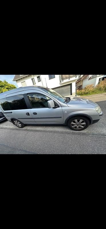 Gebraucht Opel Combo 105 PS (77 kW) 2006 Grau Van / Kleinbus