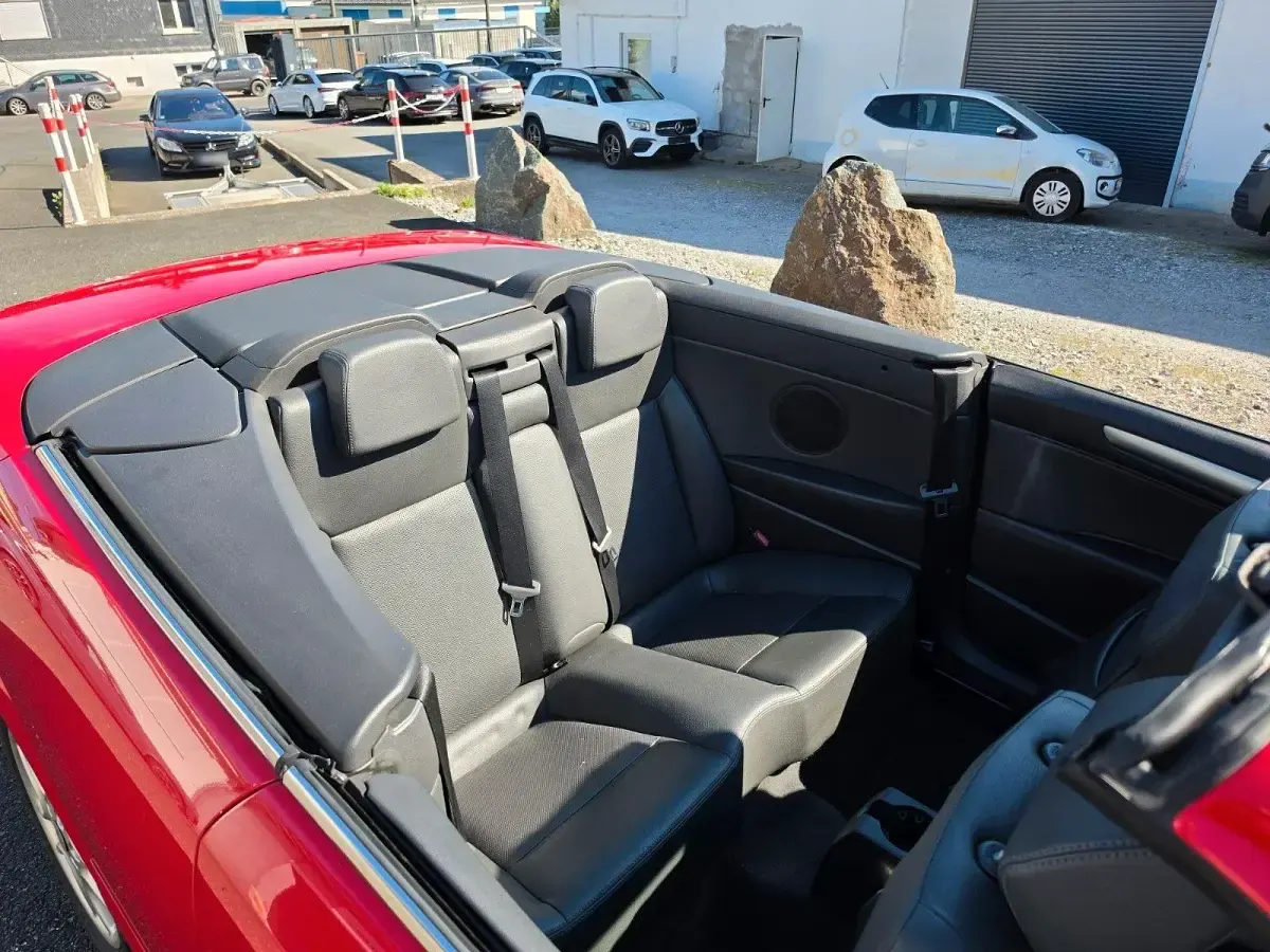 Gebraucht Opel Astra 140 PS (102 kW) 2009 Rot Cabrio