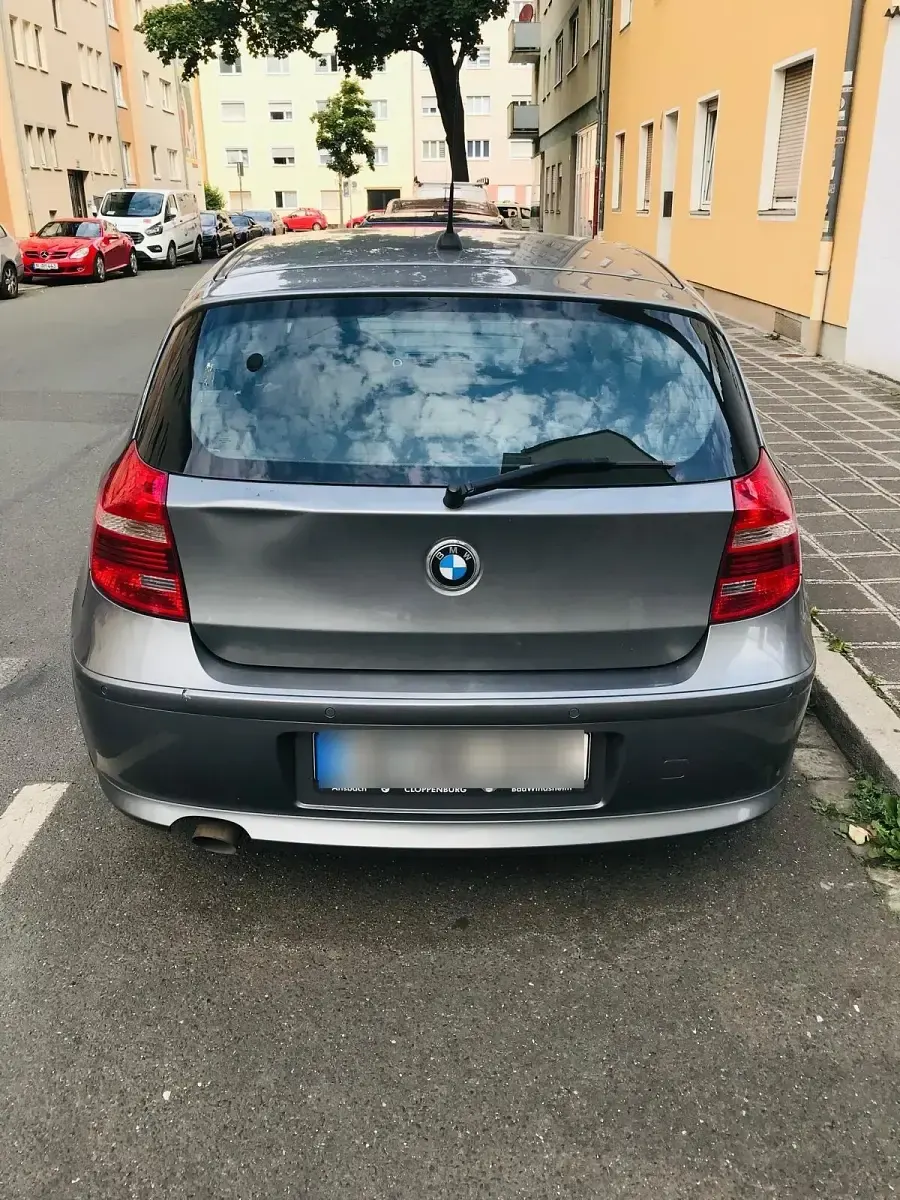 Gebraucht BMW 118 Coupé 143 PS (105 kW) 2009 Grau Coupé