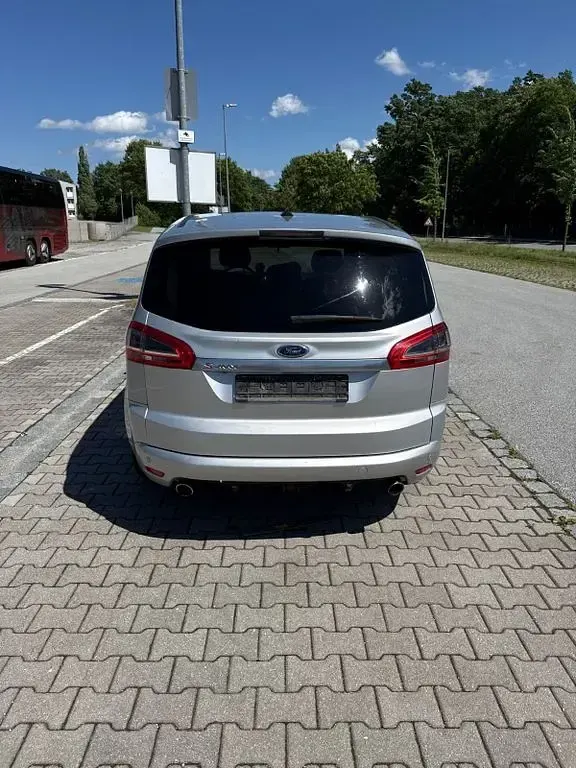 Gebraucht Ford S-MAX Titanium S 200 PS (147 kW) 2012 Silber Van / Kleinbus