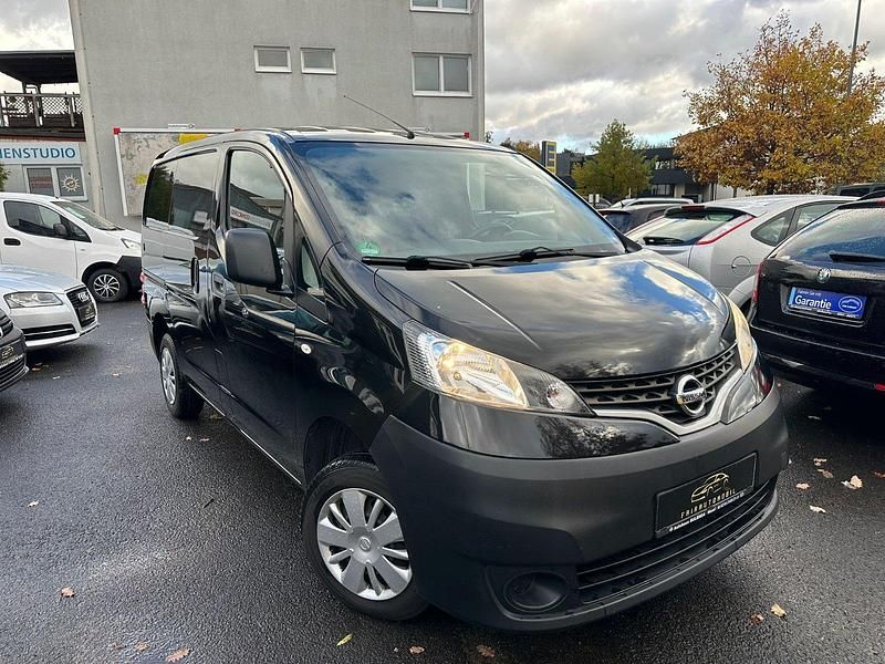 Gebraucht Nissan NV200 90 PS (66 kW) 2016 Schwarz Van / Kleinbus