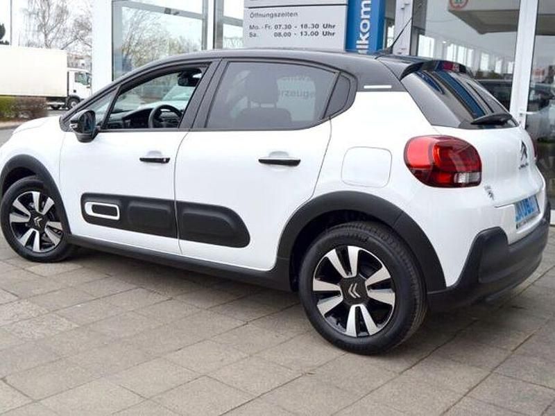 Second-hand Citroën C3 Shine 82 CP (60 kW) 2023 Alb Hatchback