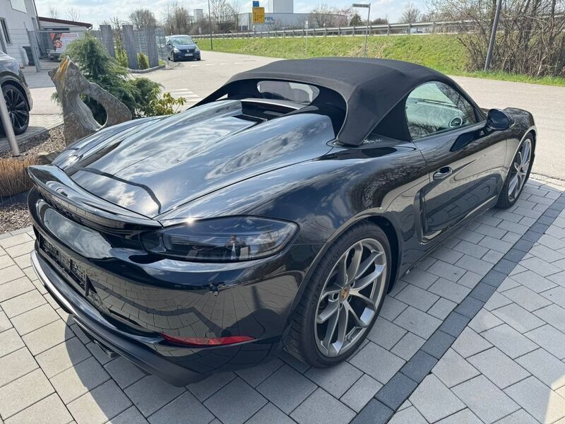 Schwarz Gebraucht 2023 Porsche 718 Spyder Cabrio | 111.990 € (Fairer Preis) - Bild 1/4