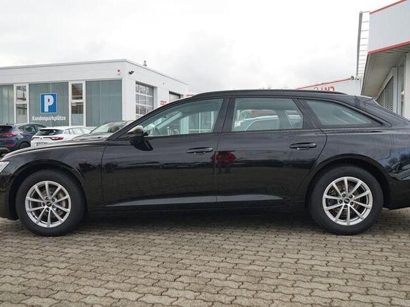 Gebraucht Audi A6 Sport 204 PS (150 kW) 2021 Brillantschwarz metallic Kombi