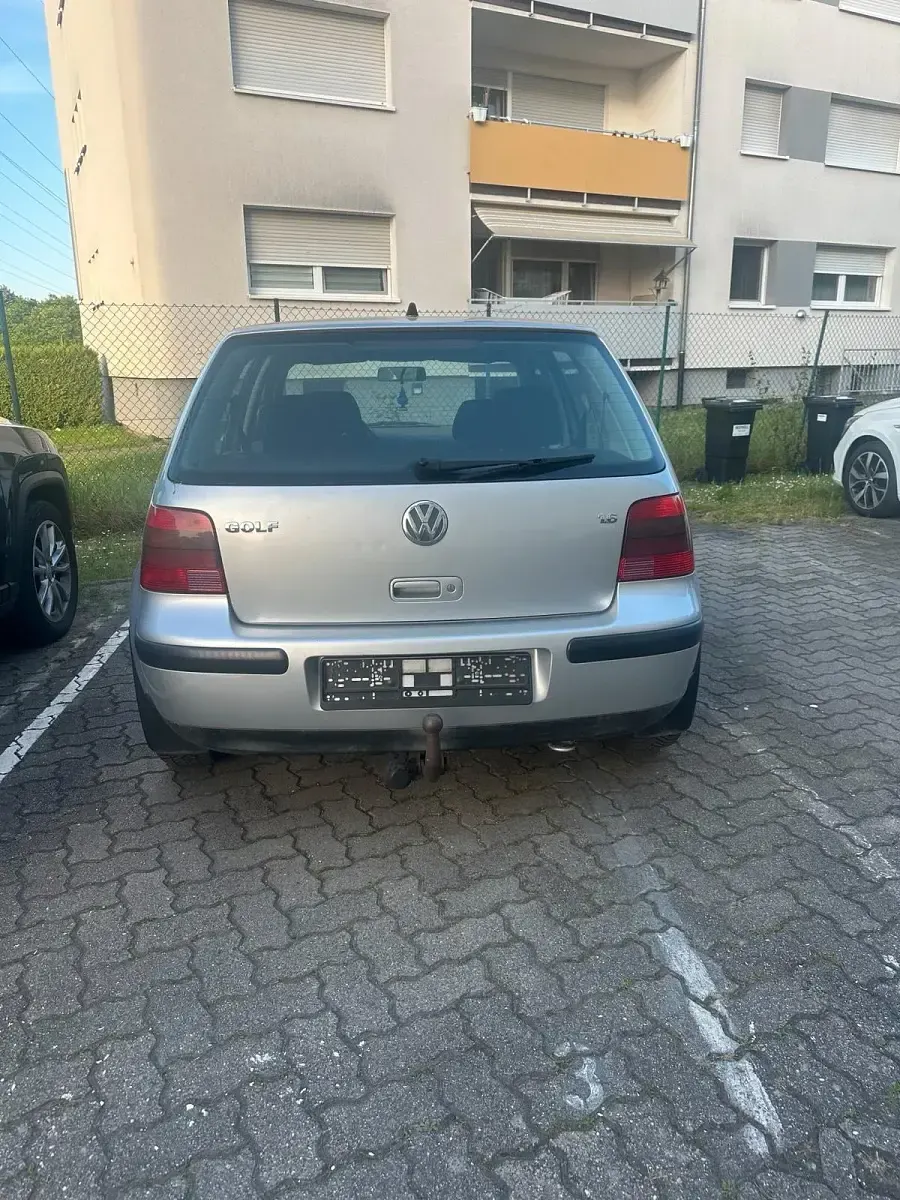 Gebraucht VW Golf IV 105 PS (77 kW) 2001 Grau Kombi