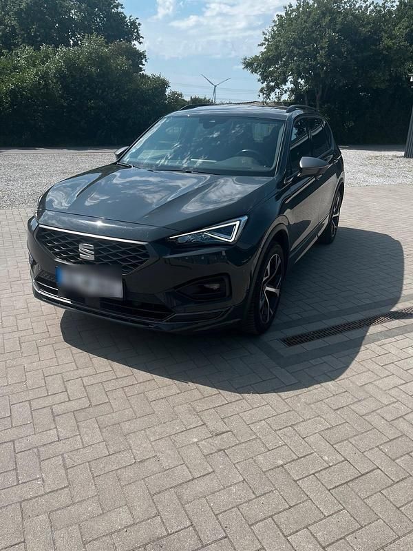 Grau Gebraucht 2020 Seat Tarraco FR SUV | 21.399 € (Fairer Preis) - Bild 1/4