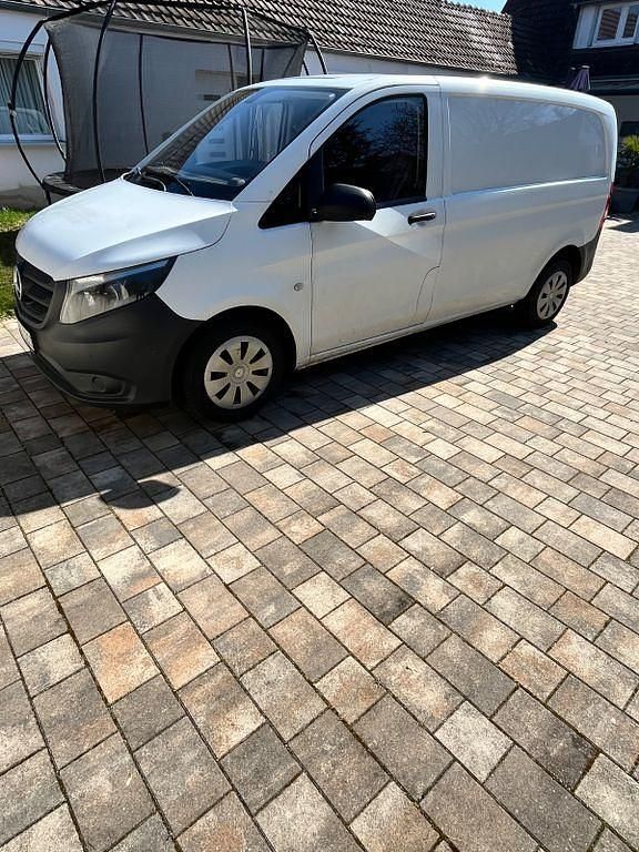 Gebraucht Mercedes Vito 120 PS (88 kW) 2016 Weiß Van