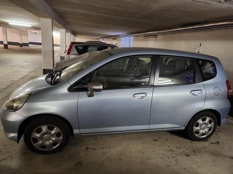 Gebraucht Honda Jazz 83 PS (61 kW) 2006 Blau Kleinwagen