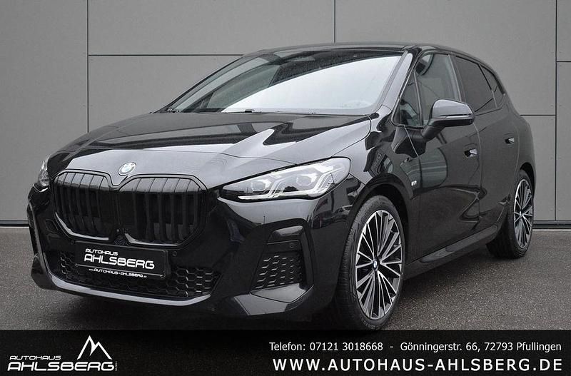 Black sapphire Gebraucht 2024 BMW 218 M Sport Van / Kleinbus | 30.400 € (Fairer Preis) - Bild 1/4