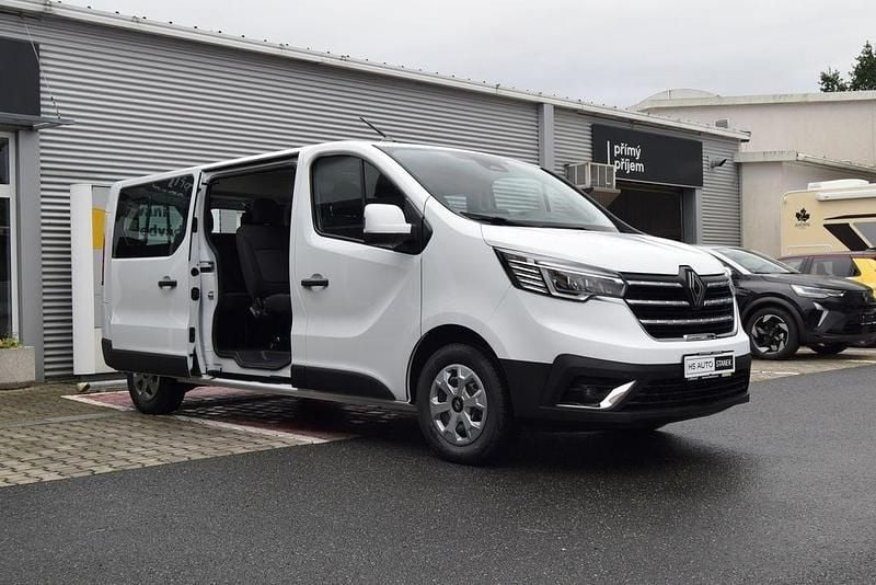 Neu Renault Trafic Equilibre 150 PS (110 kW) 2026 Weiß Van / Kleinbus
