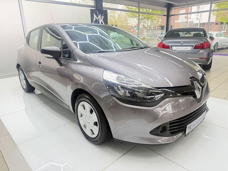 Second-hand Renault Clio IV Expression 73 CP (53 kW) 2015 Gri Hatchback