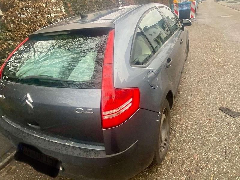 Gebraucht Citroën C4 Style 88 PS (64 kW) 2007 Grau Limousine