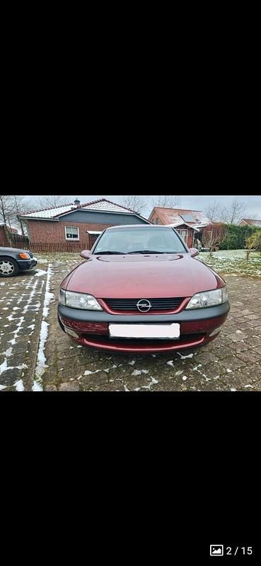 Gebraucht Opel Vectra 101 PS (74 kW) 1998 Limousine