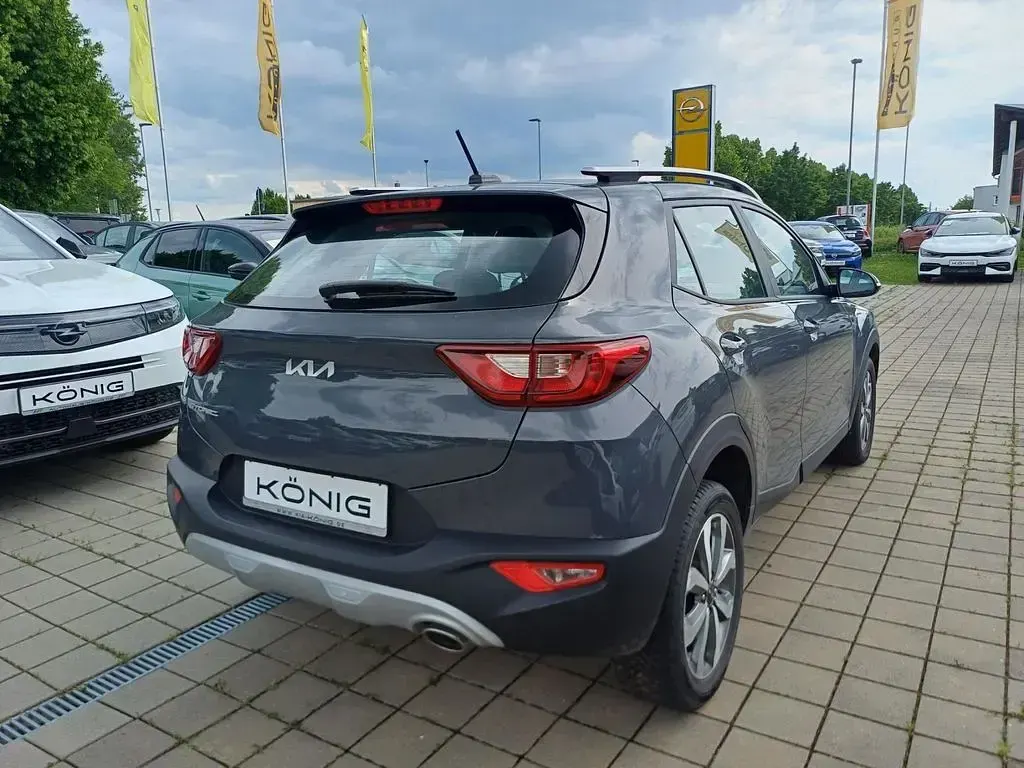 Gebraucht Kia Stonic Vision 101 PS (74 kW) 2022 Grau SUV