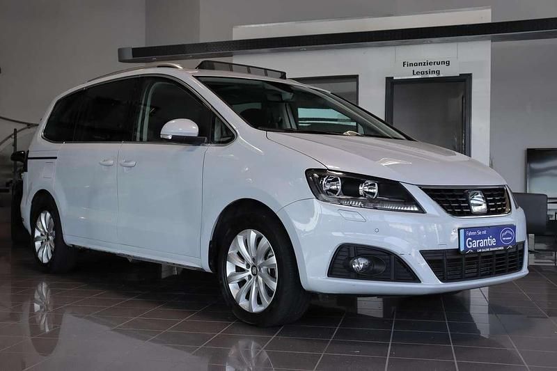 Gebraucht Seat Alhambra Style 150 PS (110 kW) 2019 "white" silber Van / Kleinbus