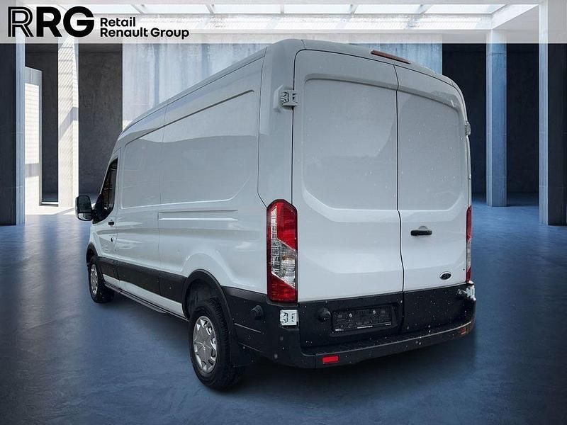 Gebraucht Ford Transit 131 PS (96 kW) 2022 Weiß Van / Kleinbus