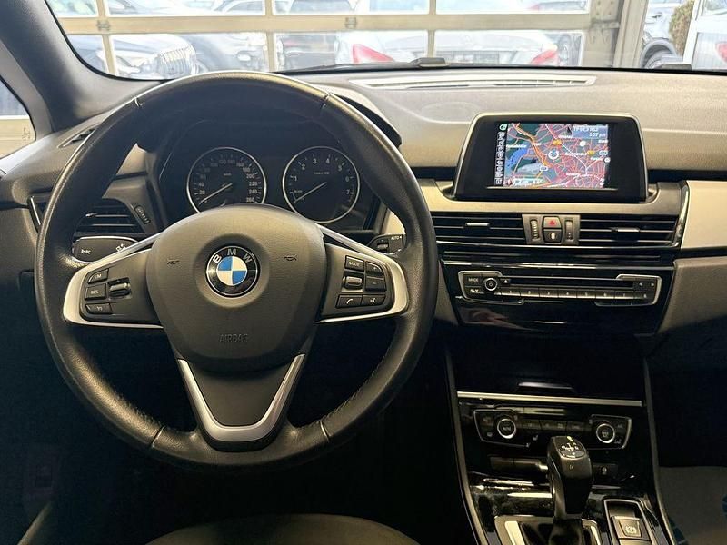 Gebraucht BMW 218 136 PS (100 kW) 2014 Silber Kombi