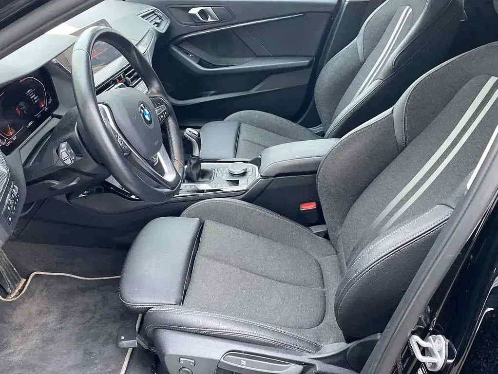 Gebraucht BMW 116 Sport Line 109 PS (80 kW) 2024 Schwarz Kleinwagen